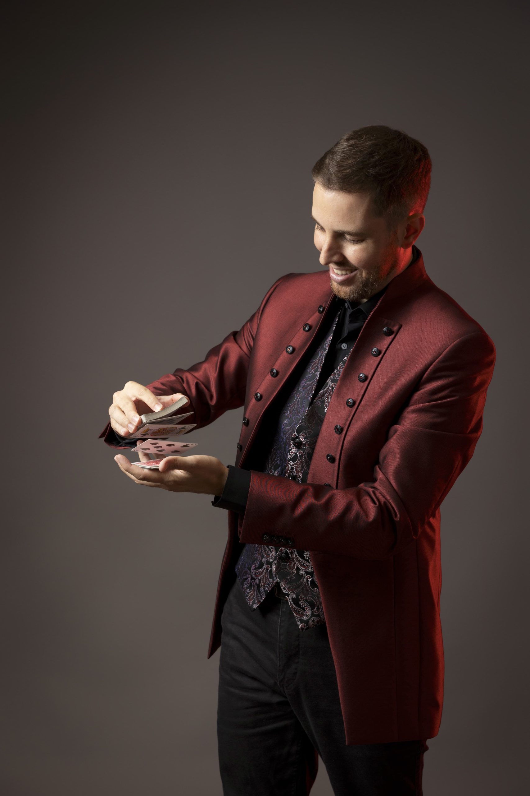 Mago Toni - magia para empresas y eventos corporativos